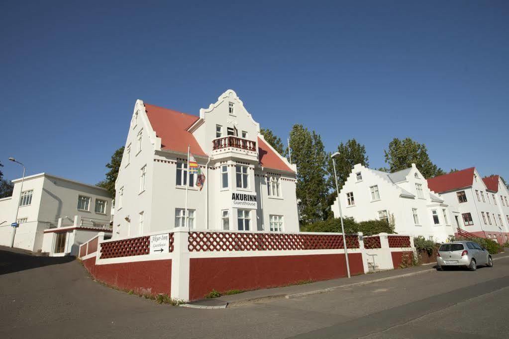 Guesthouse Akurinn Akureyri Exterior photo
